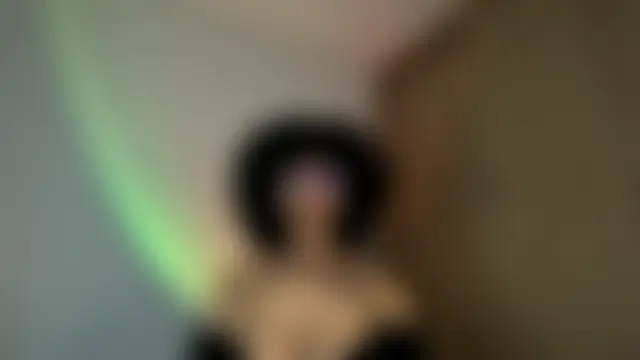 Ale_xandra Live chatroom