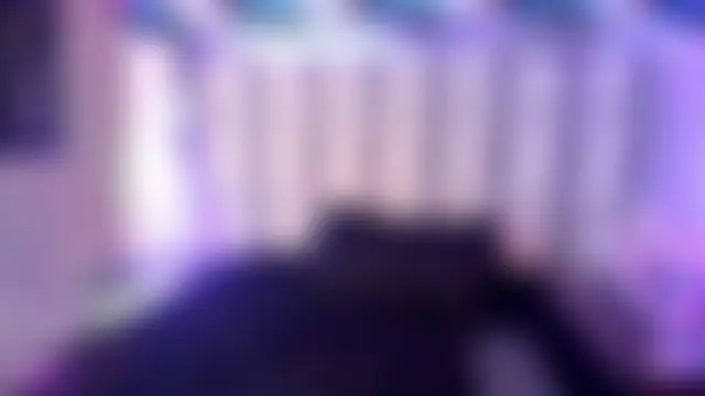 غرفة دردشة IsaDiiaz المباشرة