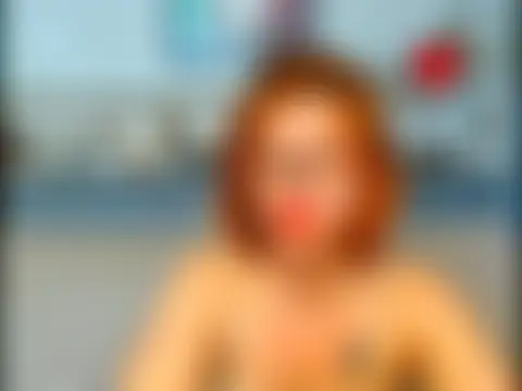 Natali3855 Adlı Modelin Canlı Sohbet Odası