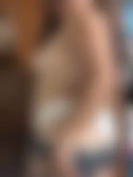 חדר צ'אט בשידור חי של DirtyCerezita
