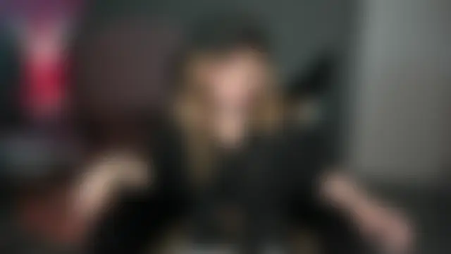 LeonaHicks – Naživo chatovacia miestnosť