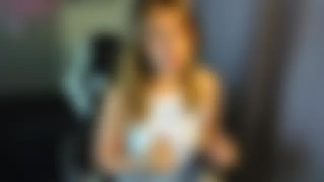 Eva_toy Chat Room in diretta