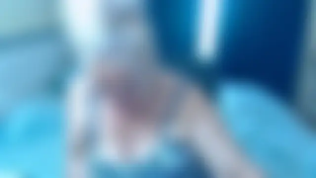 Živá chatovací místnost SonyaHotMilf
