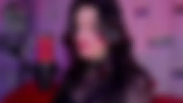 غرفة دردشة ValerieKay_ المباشرة
