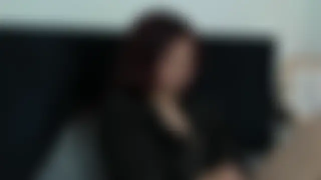 חדר צ'אט בשידור חי של melanie_roux__