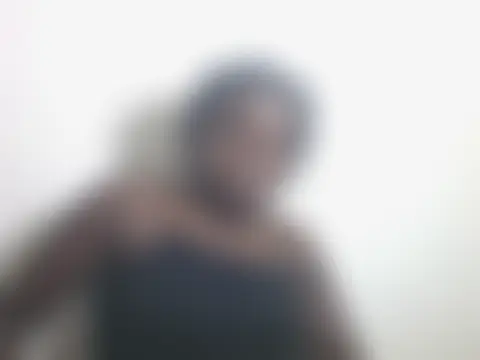PrettyEve's Live Chat Room