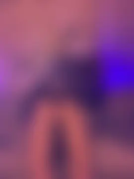 Ella_Bloomのライブチャットルーム