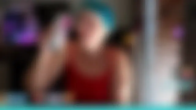 YogaHottie76 Live chatroom
