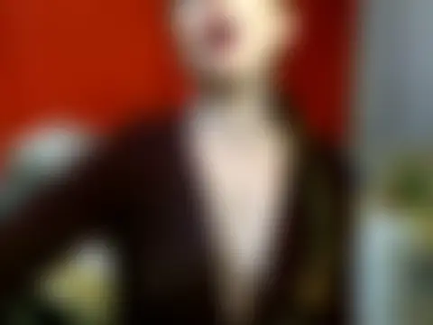Phòng Chat Trực Tiếp hottieperla
