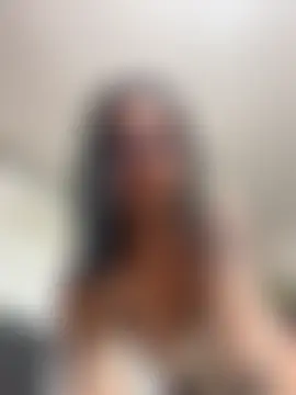 pamela_morena's Live Chat Room