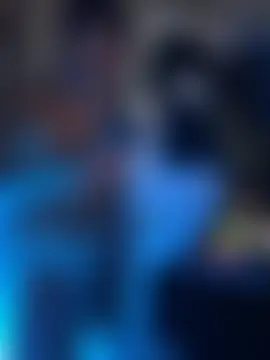 חדר צ'אט בשידור חי של PeterGrandee