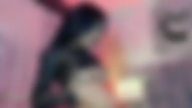 SweetDevil_7 Adlı Modelin Canlı Sohbet Odası