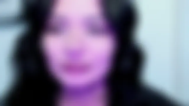 חדר צ'אט בשידור חי של Dark_Moni