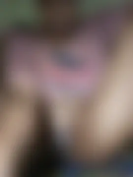 pussyqueene লাইভ চ্যাট রুম