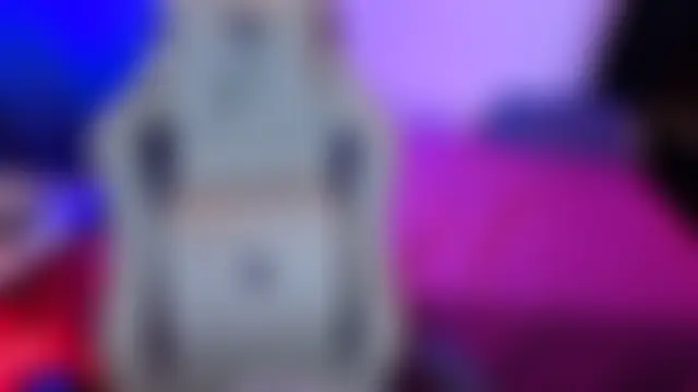 miacanela_xo 现场聊天室