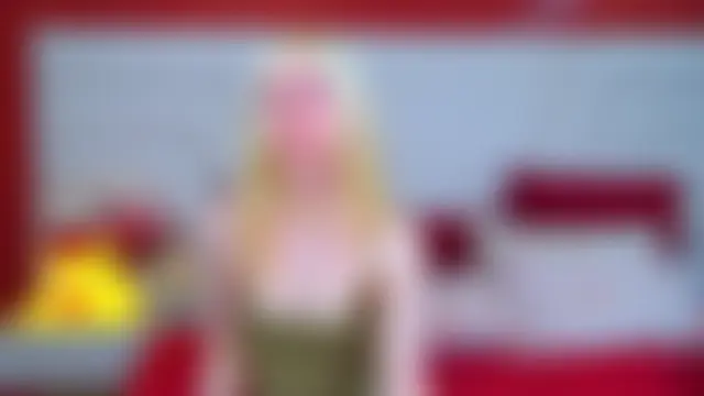 HannahHollis' Live XXX Chat