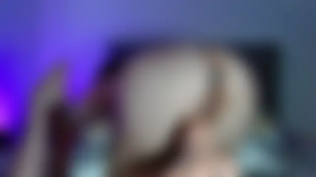 Živá chatovací místnost mia-luna-x