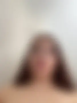 Immy_Megan Adlı Modelin Canlı XXX Sohbeti