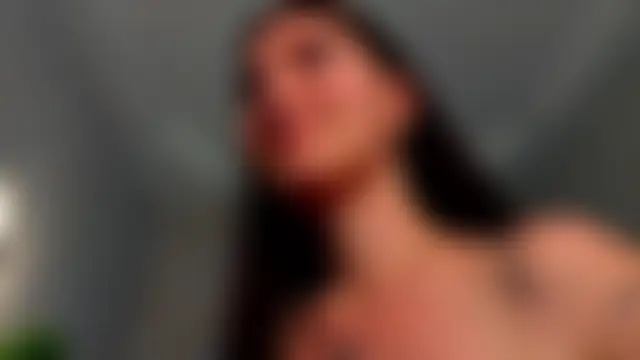 babyisperfect's Live XXX Chat