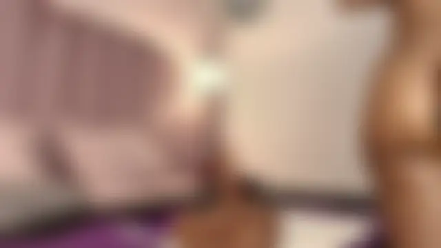HallyBans' Live XXX Chat