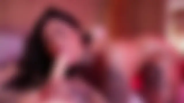 curvyliciousss Show in webcam