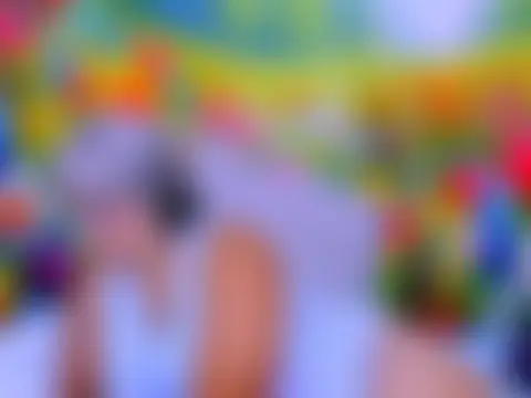 indianroxy's Live Webcam Chat