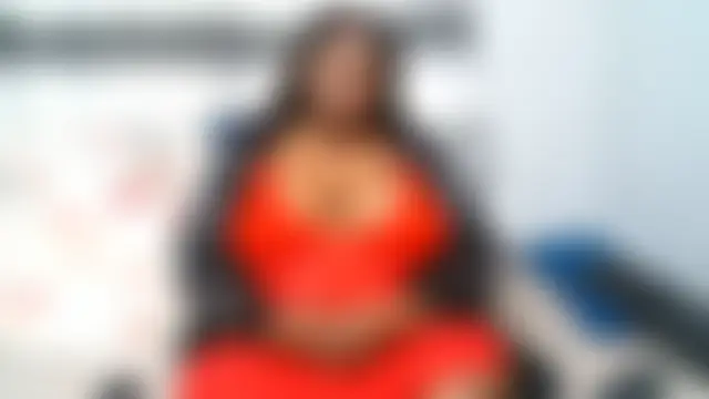 Chat XXX en directo de ChubbyBoobsxxx