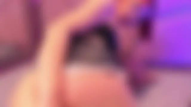 LolyYunno's Live Webcam Chat
