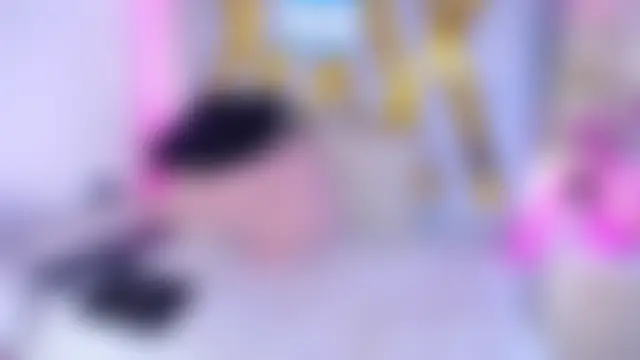 Elizabeth_Evans1's Live Webcam Chat