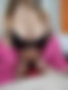 AMORARDENTE's Live Chat Room
