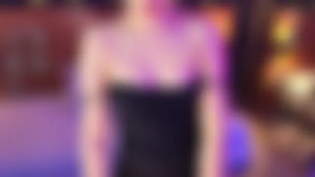 milena_kiitty élő chatszobája
