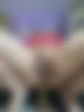 zandra_milf_'s Live Webcam Chat