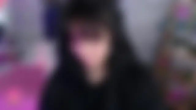 Živá chatovací místnost eyes_moonn