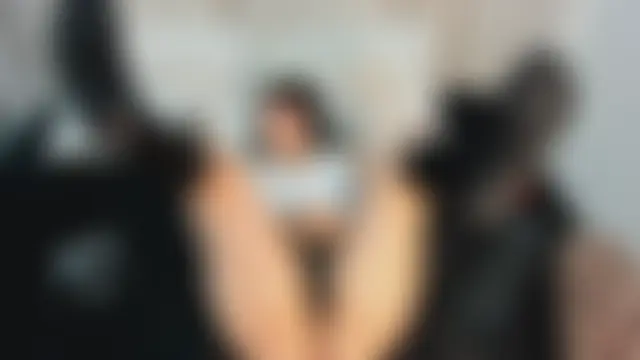 twodesiressary's Live XXX Chat