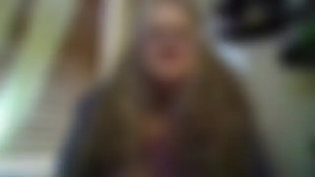DestineeLoverGirl: δωμάτιο απευθείας συνομιλίας