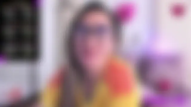 VelvetMouth_ Adlı Modelin Canlı Sohbet Odası