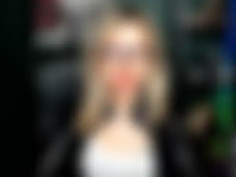 loveHeidi: δωμάτιο απευθείας συνομιλίας
