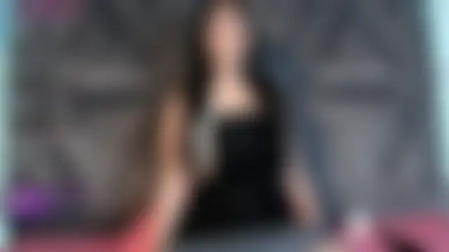 LuciaMoretti_'s Live XXX Chat