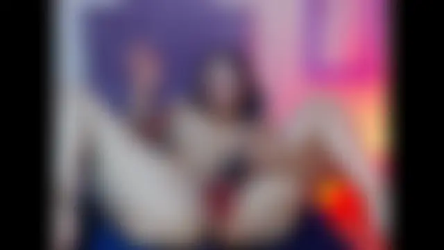 naya_10's Live XXX Chat