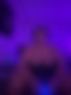 1n0nlythroat's Live XXX Chat