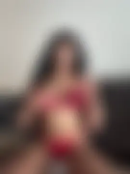 Mia_spicyy – Naživo chatovacia miestnosť