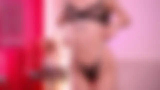 YourDarlingVivian's Live XXX Chat