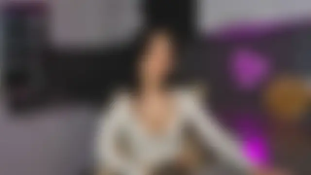 Živý XXX chat ShaiyaMinn3