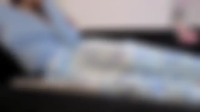 חדר צ'אט בשידור חי של violettaarojass