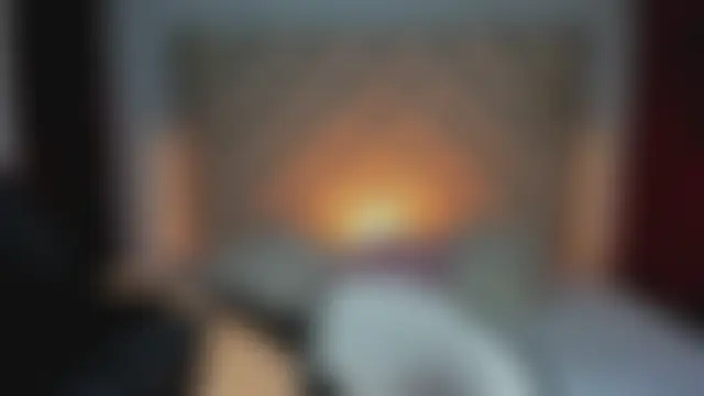 חדר צ'אט בשידור חי של HollyGrey_