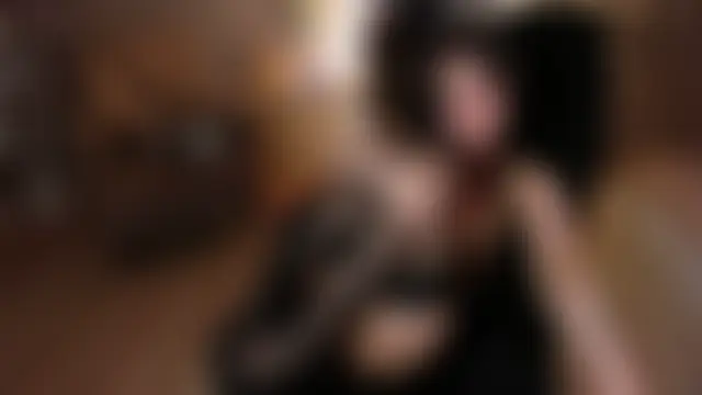 Lii_Rose: διαδικτυακό σόου στην κάμερα