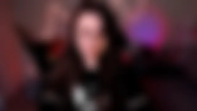 חדר צ'אט בשידור חי של M_Sensual