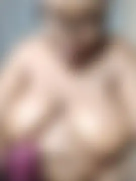 دردشة CHERRYYUMMY الجنسية المباشرة