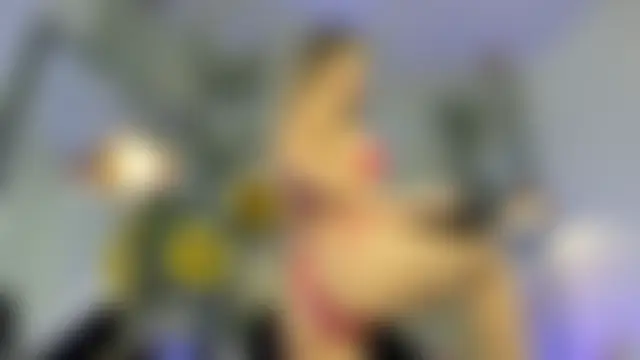 LittleeJaz's Live XXX Chat