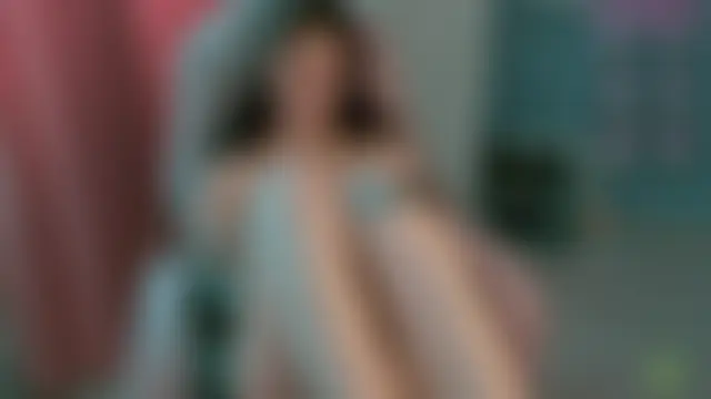 Erytheia Chat XXX live